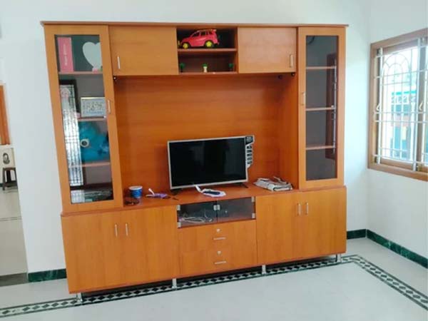 Vignesh Aluminium - Hasthinapuram, Chromepet, Chennai - pvc-tv-cabinets